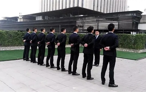 深圳持牌催收机构的正确打开方式：老司机教你避开这5大雷区